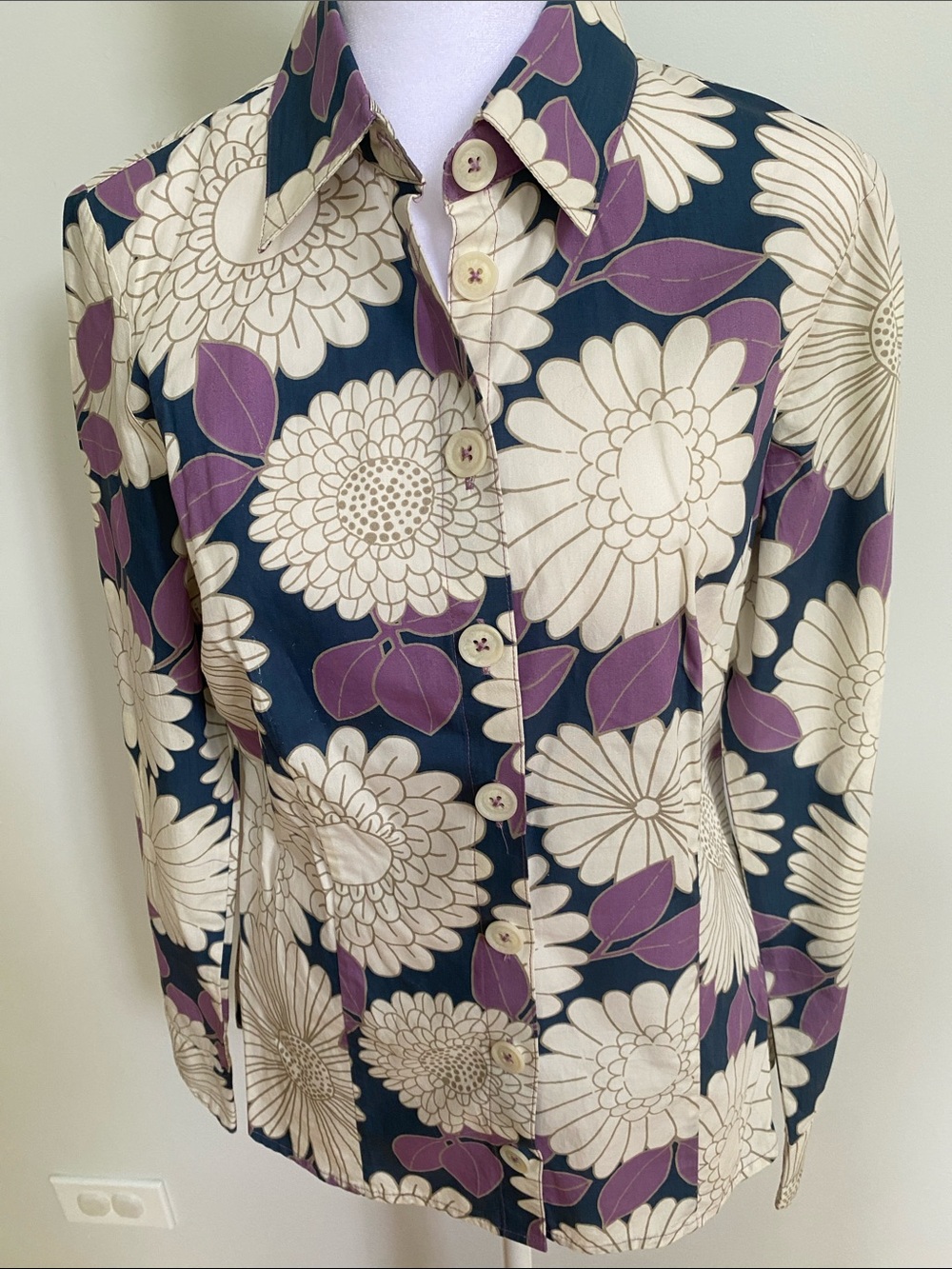 Boden Navy Button-Down Shirt UK 10 Floral cream & Purple Leaves